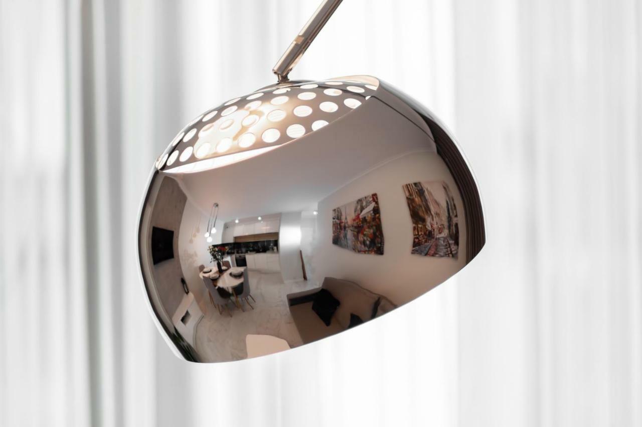 Apartments Warsaw Dzielna By Noclegi Renters Luaran gambar
