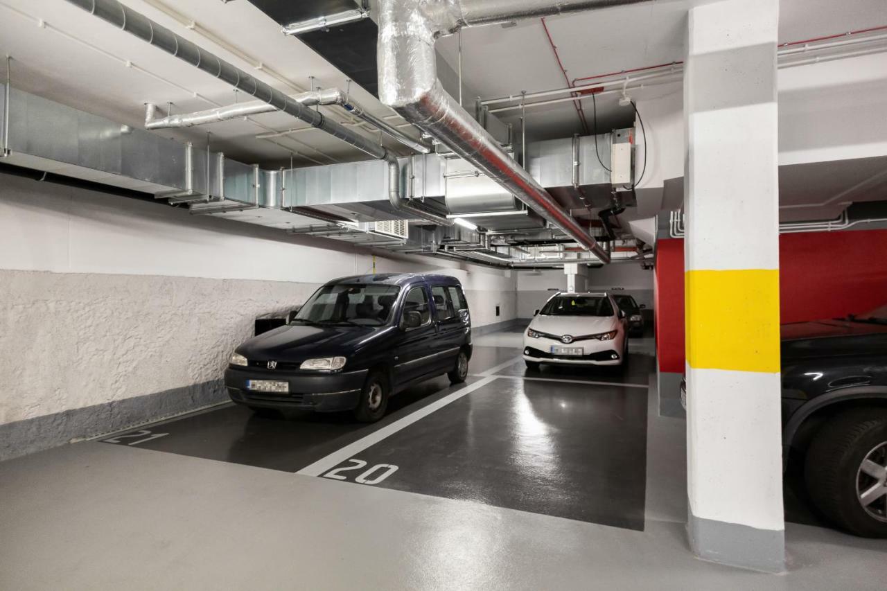 Apartments Warsaw Dzielna By Noclegi Renters Luaran gambar