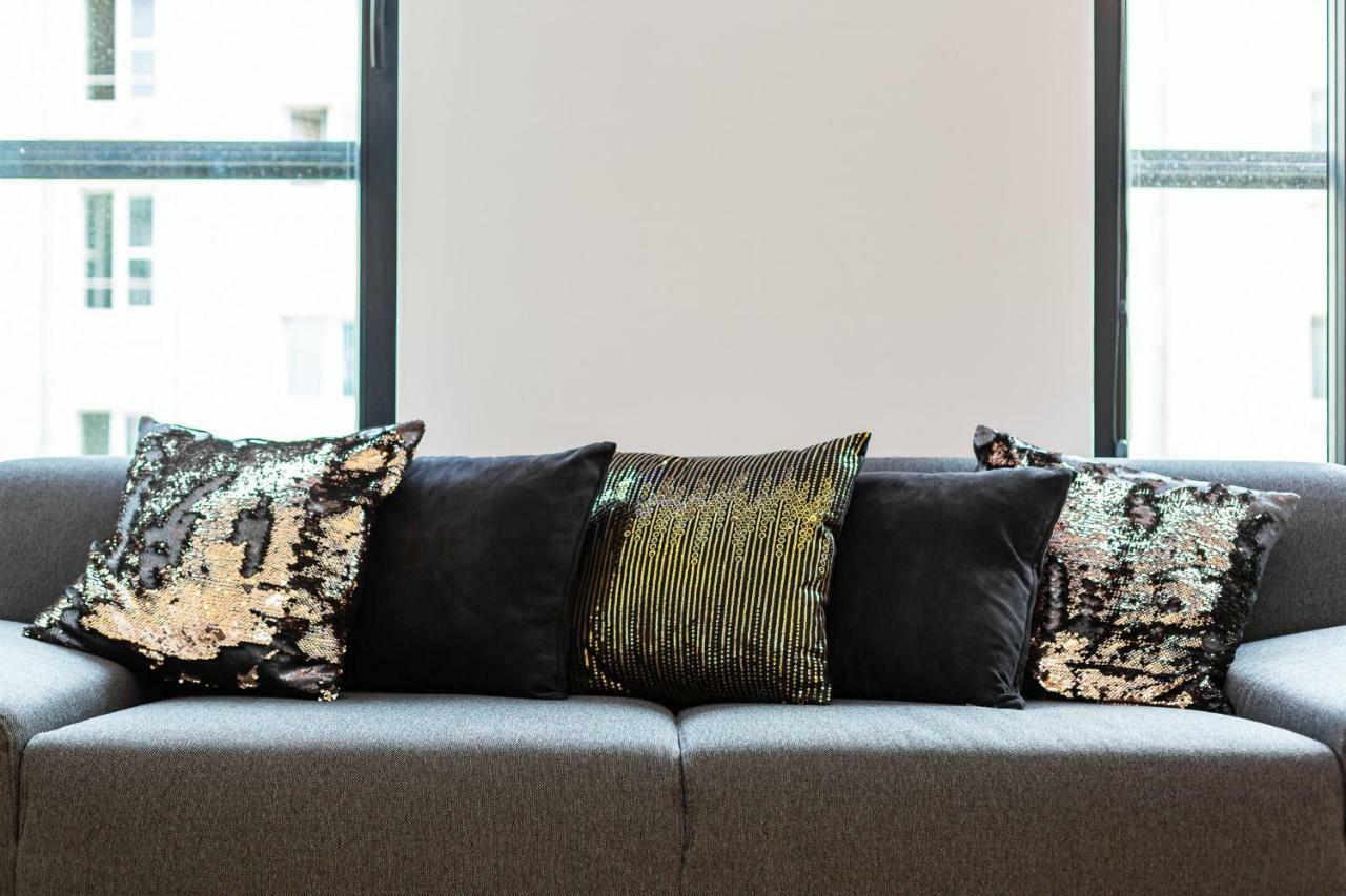 Apartments Warsaw Dzielna By Noclegi Renters Luaran gambar