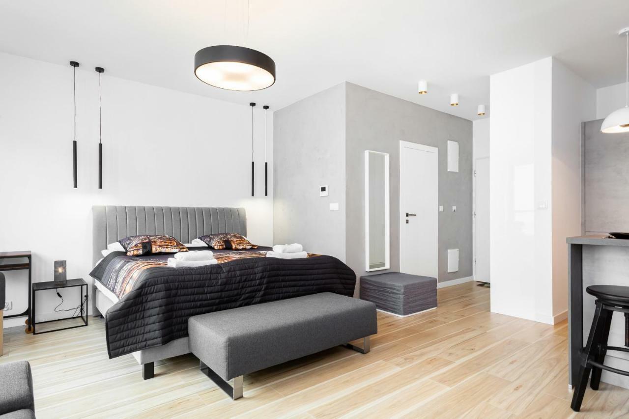 Apartments Warsaw Dzielna By Noclegi Renters Luaran gambar