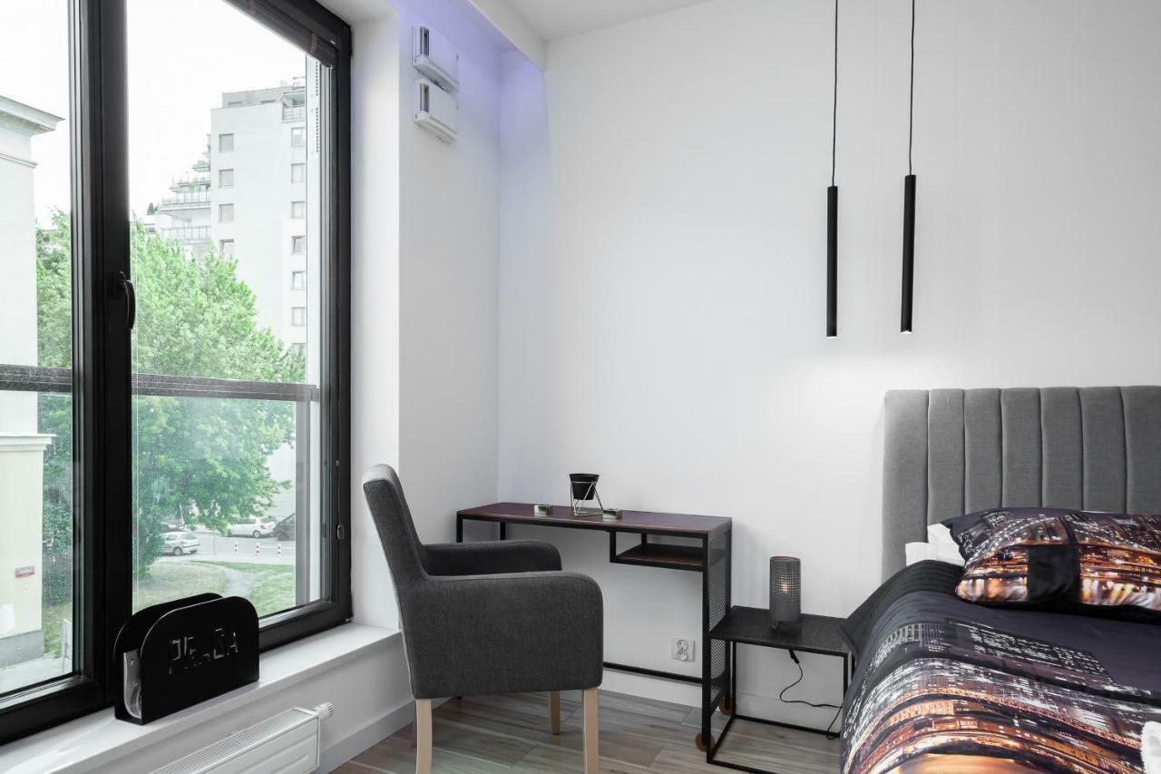Apartments Warsaw Dzielna By Noclegi Renters Luaran gambar